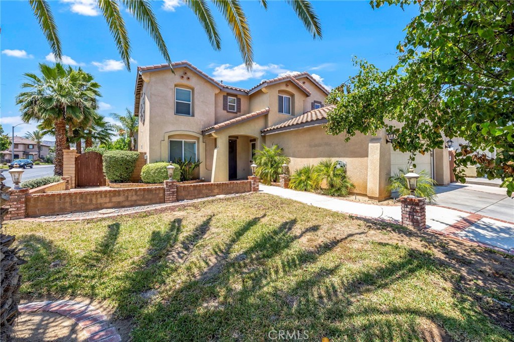 151 Ropango Way, Hemet, CA 92545 — photo 1