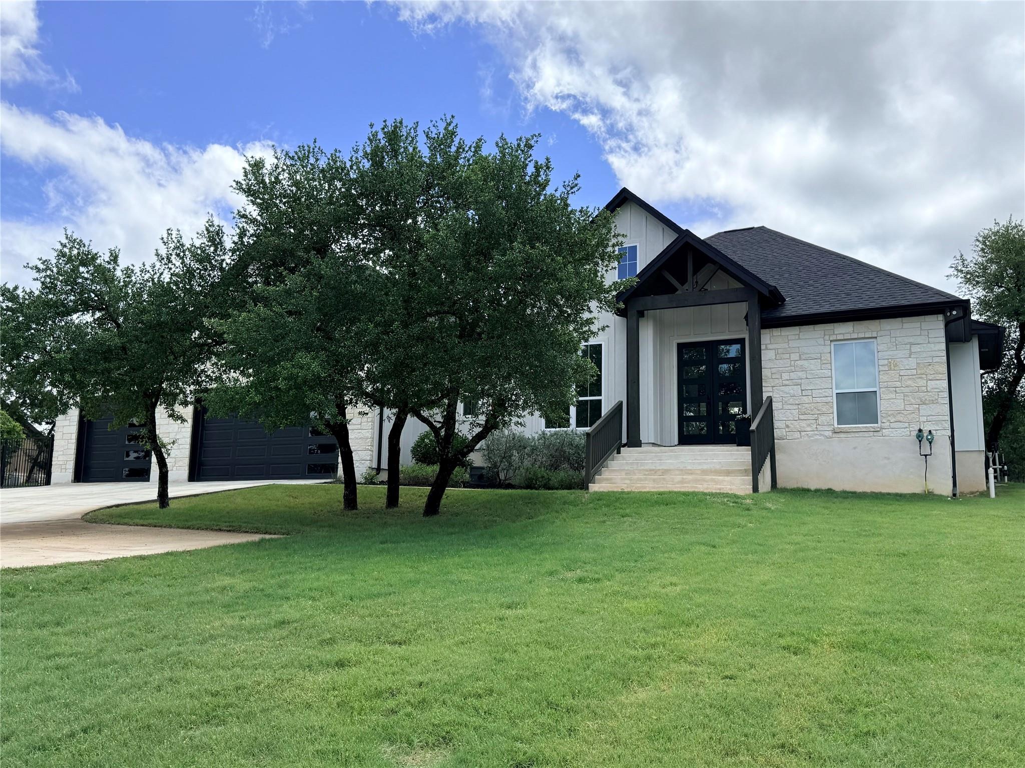 1061 Madrone, Fischer, TX 78623 — photo 1