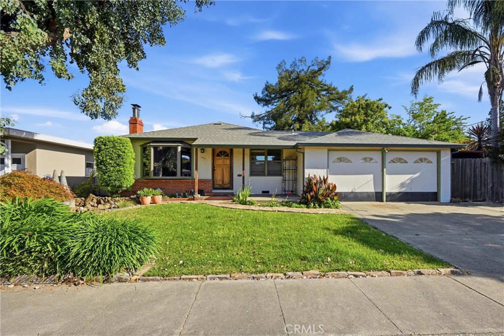 1923 Will Scarlet, Santa Rosa, CA 95405 — photo 1