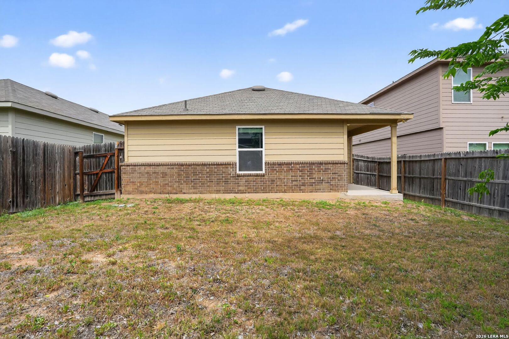 3917 ASHER ALY, ,  78152 — photo 1