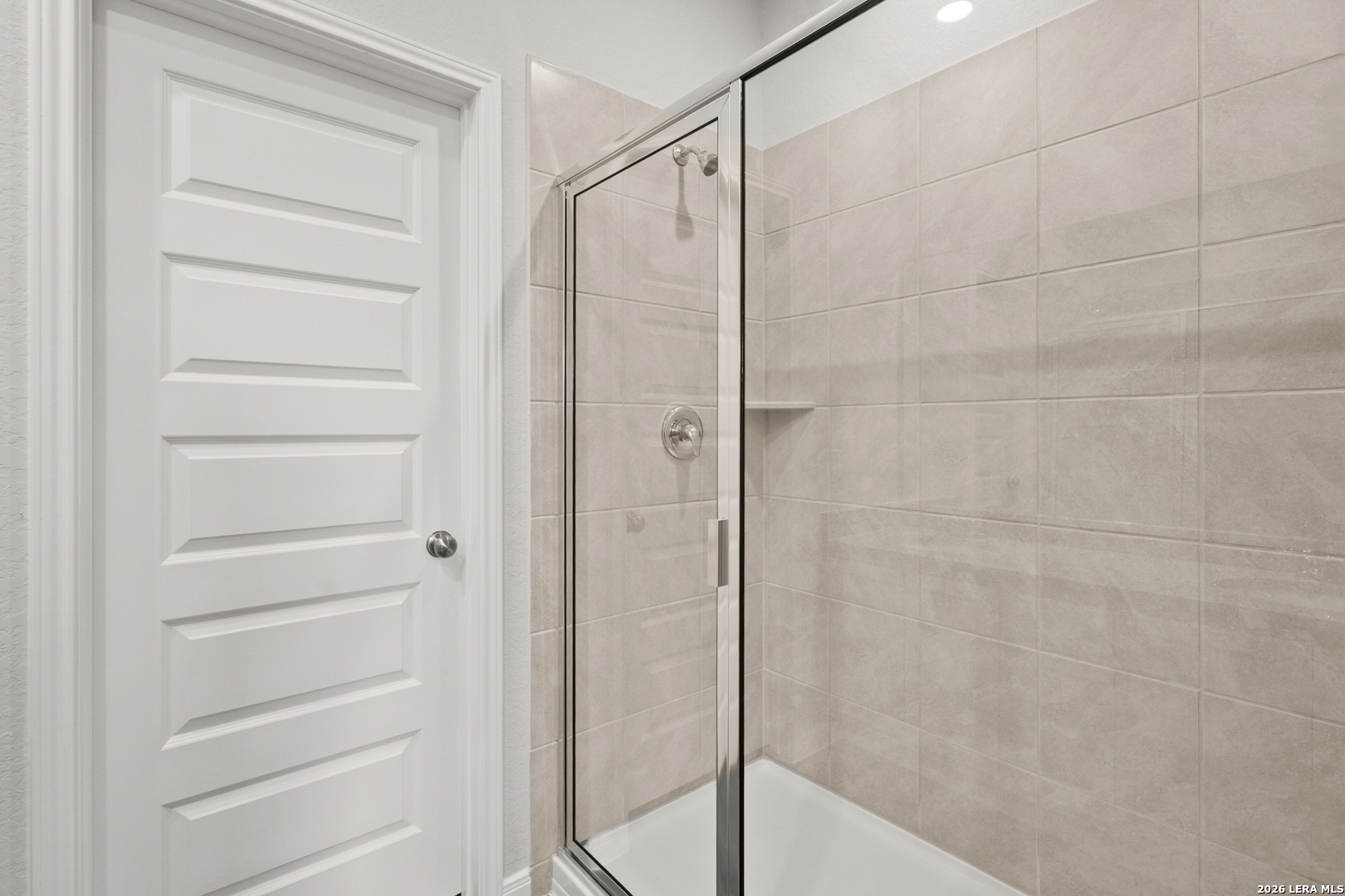 13602 Helton Pass, ,  78152 — photo 1