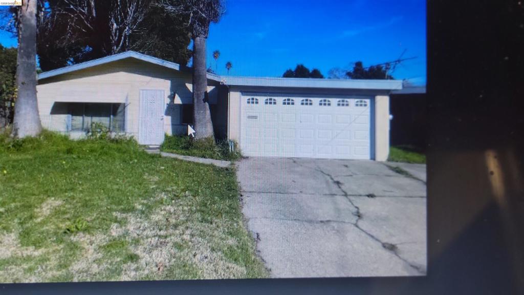 2190 Giant Rd, San Pablo, CA 94806 — photo 1