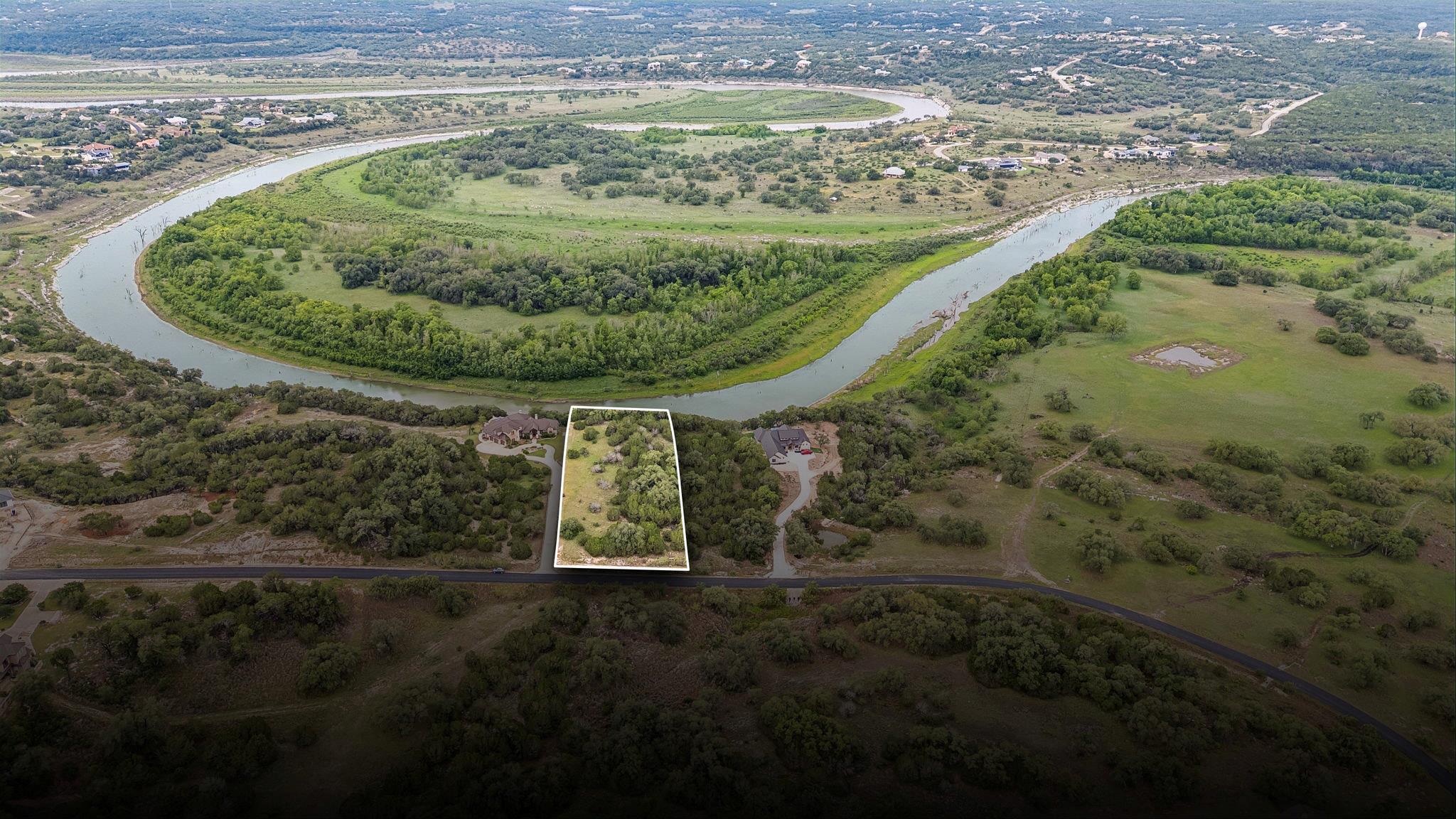 293 River Cliff, Spring Branch, TX 78070 — photo 1