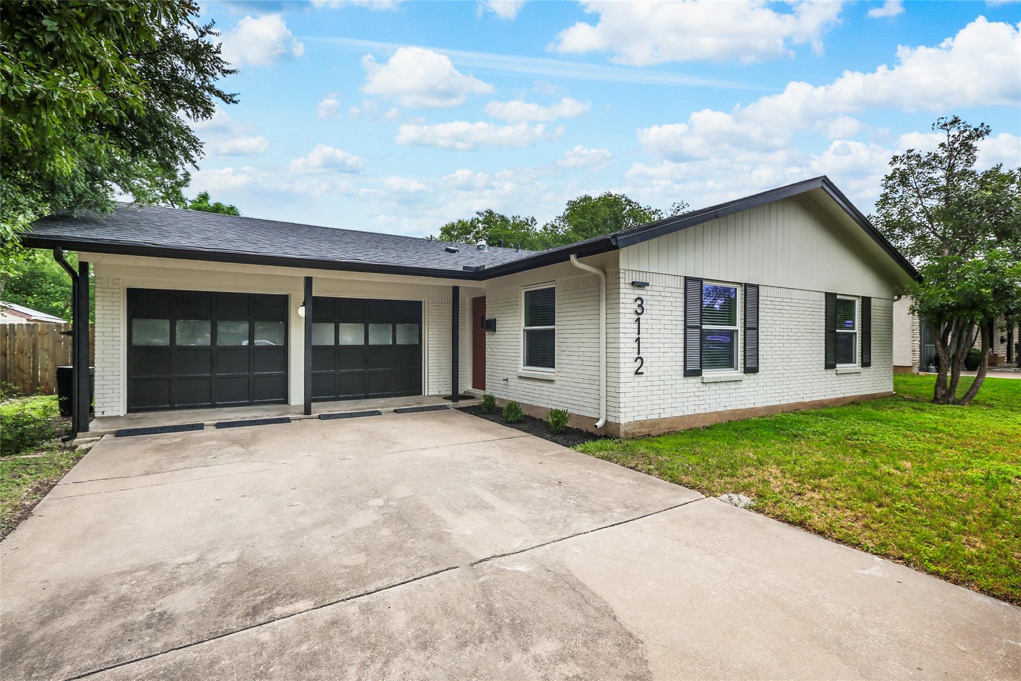 3112 Crosscreek, Austin, TX 78757 — photo 1