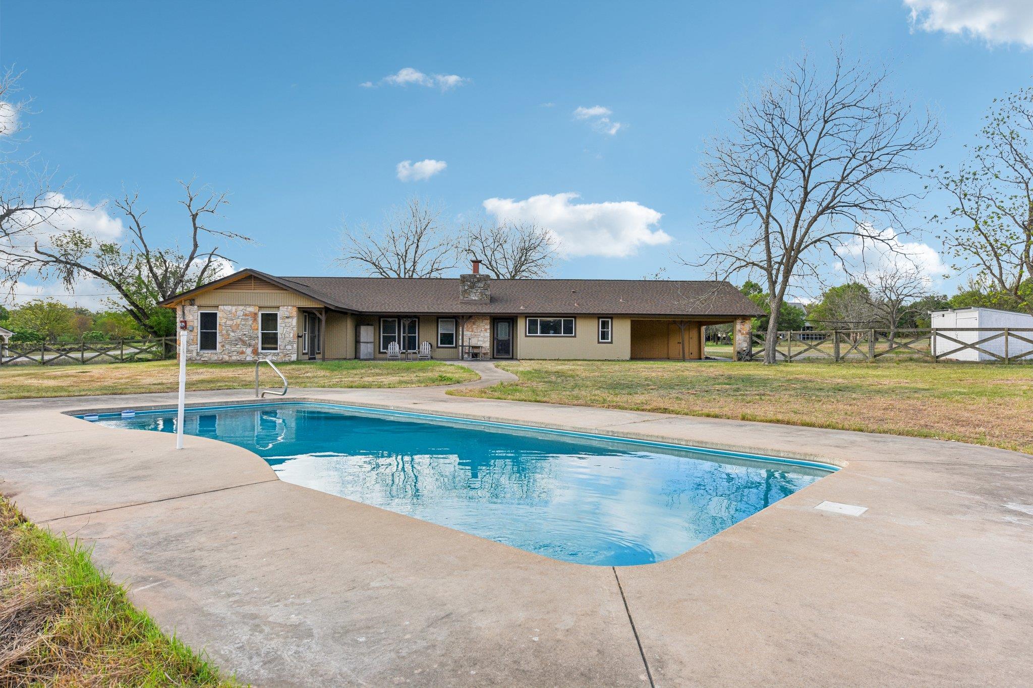 504 Buckaroo, Buda, TX 78610 — photo 1