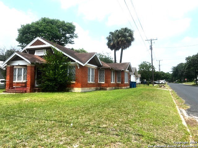 511 Corpus Christi, , 78102 — photo 1