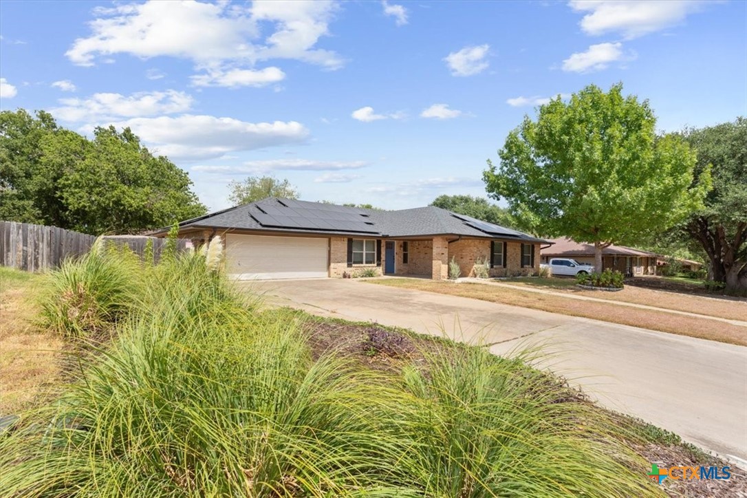 205 Red Oak, Harker Heights, TX 76548 — photo 1