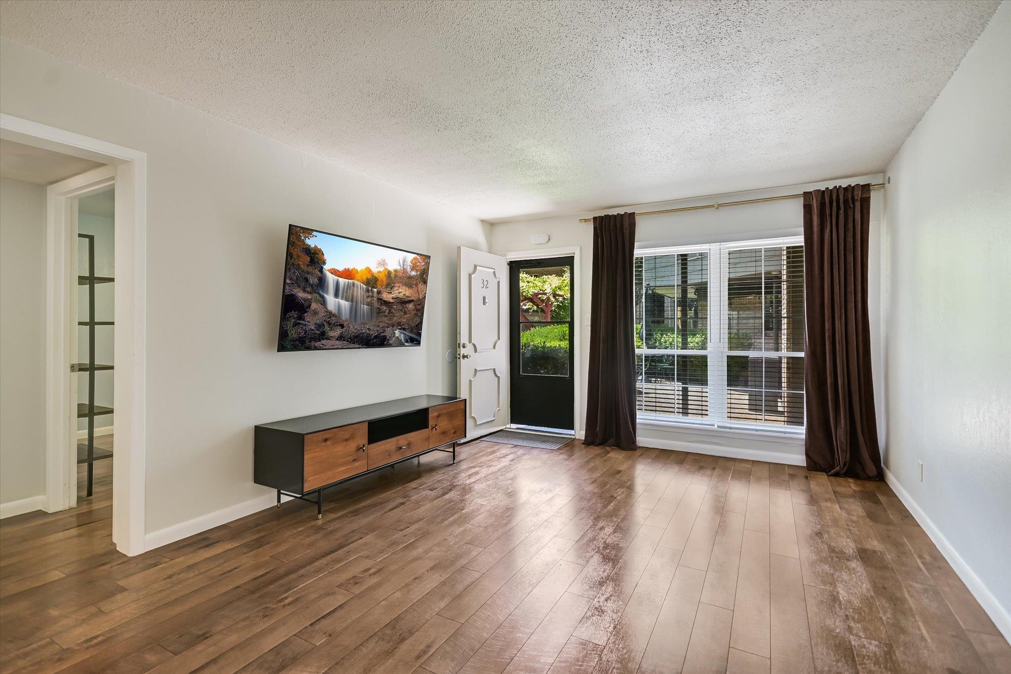 2425 Ashdale, Austin, TX 78757 — photo 1