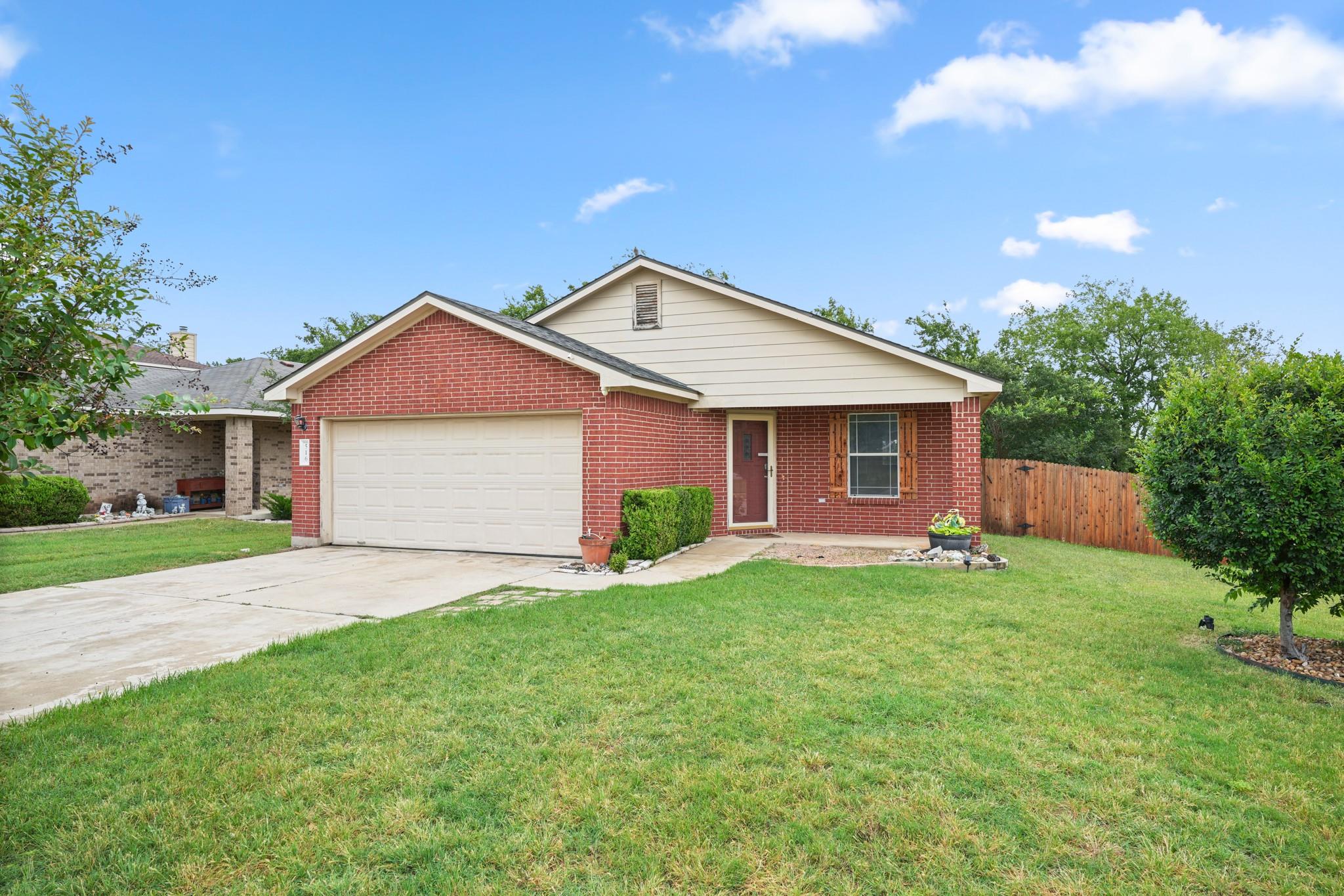 516 Emma Rose, Leander, TX 78641 — photo 1
