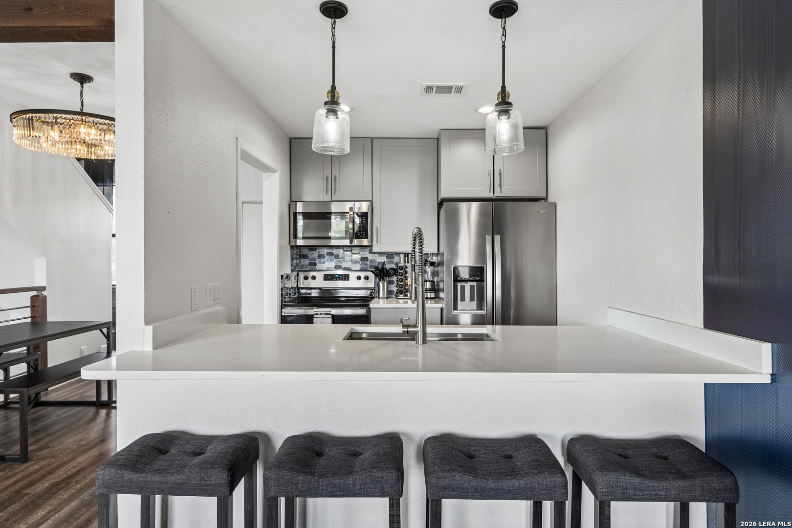 704 Hsb, ,  78657 — photo 1
