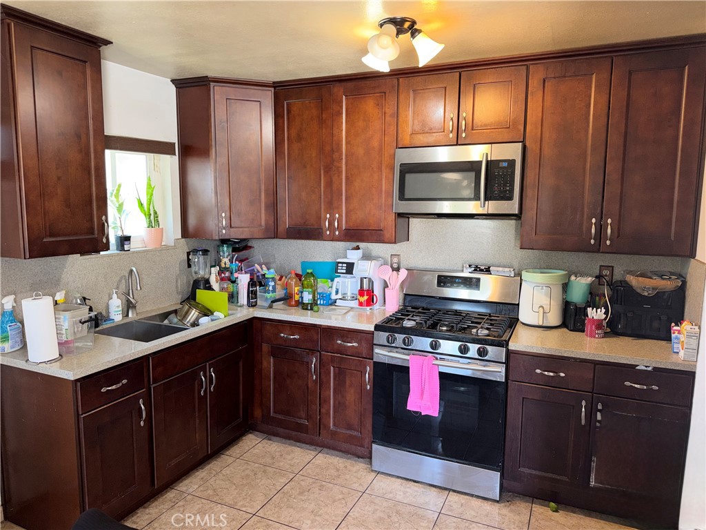 1263 N Phillips, Banning, CA 92220 — photo 1