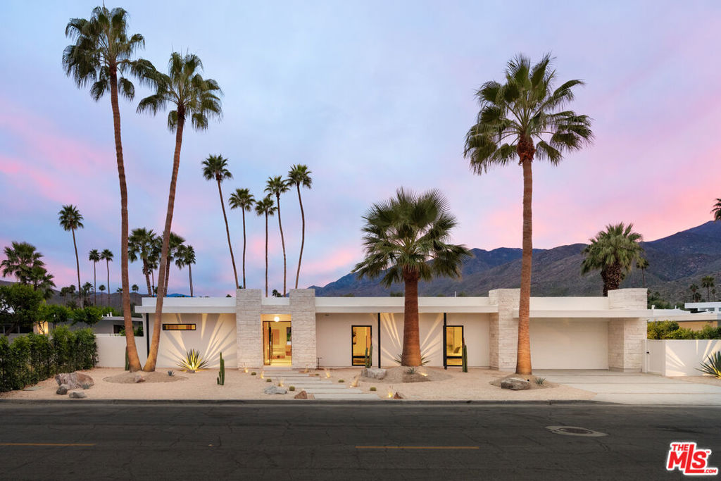 483 E Santiago Way, Palm Springs, CA 92264 — photo 1