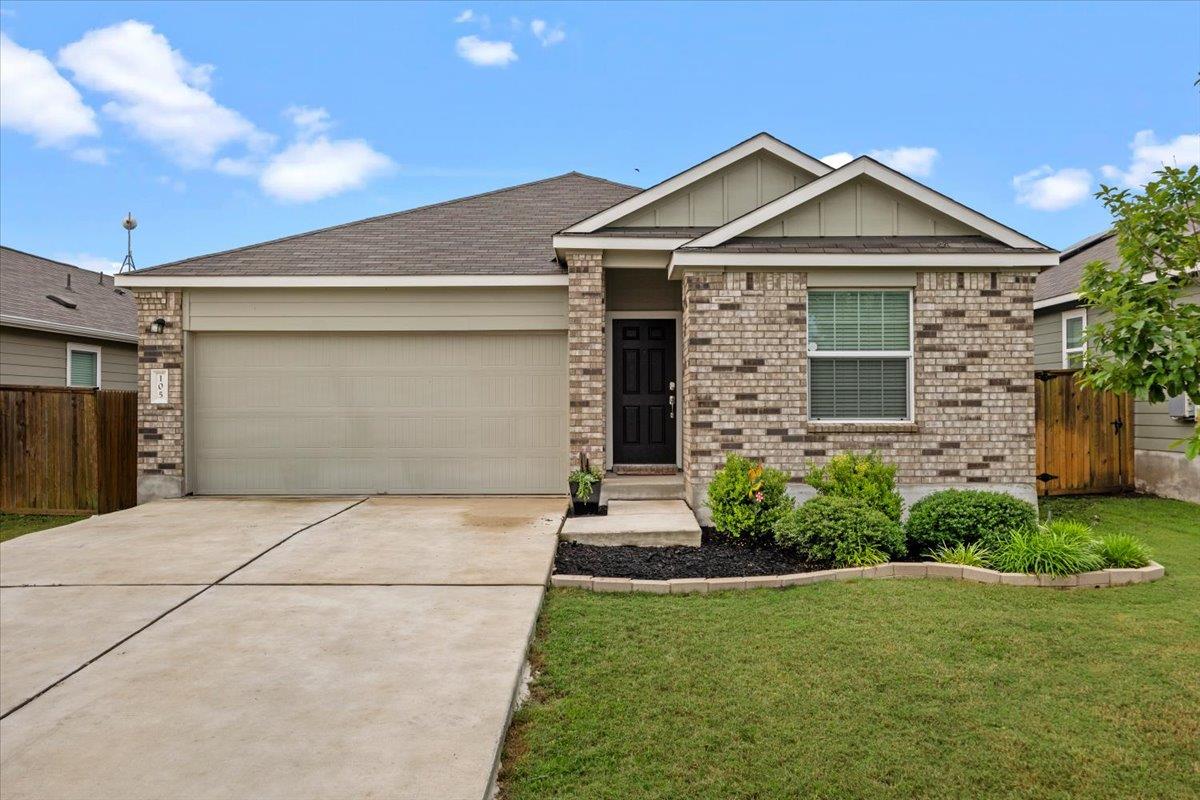 105 Guardian Angel, Jarrell, TX 76537 — photo 1