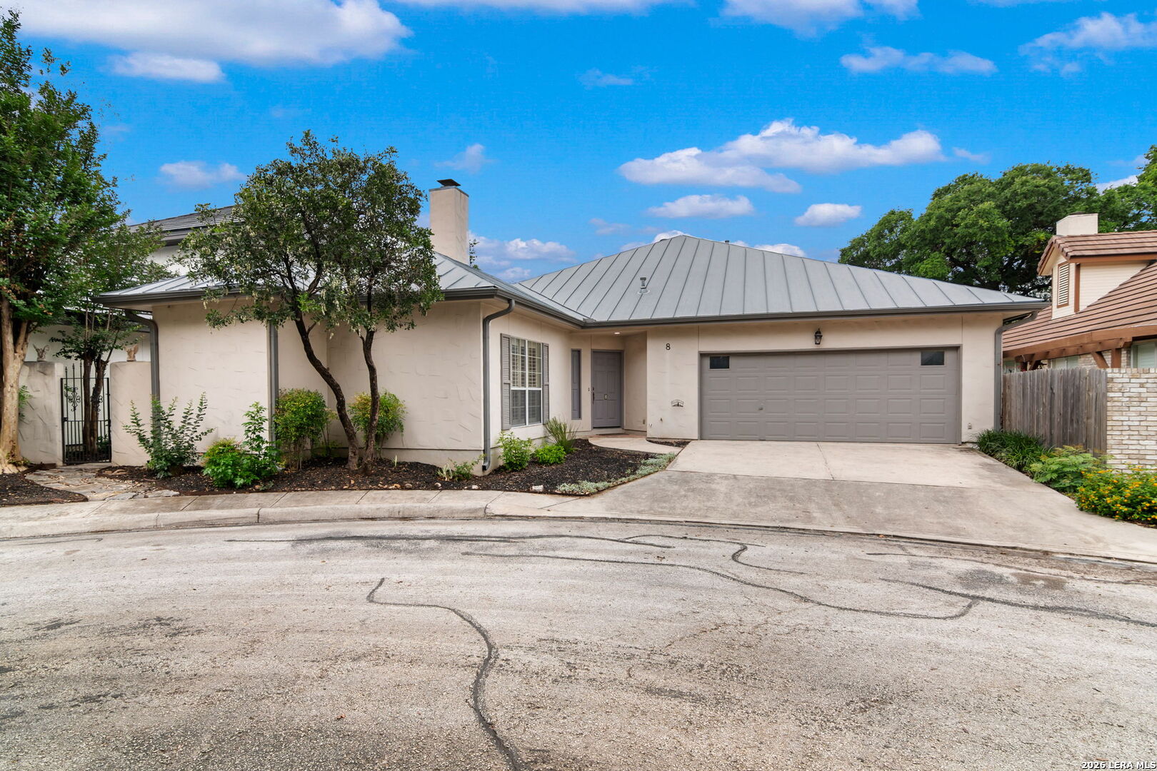 8 CLERMONT CT, , 78218 — photo 1