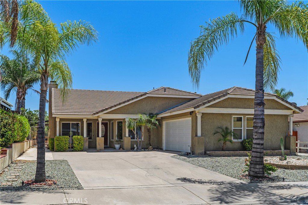 33732 Great Falls, Wildomar, CA 92595 — photo 1