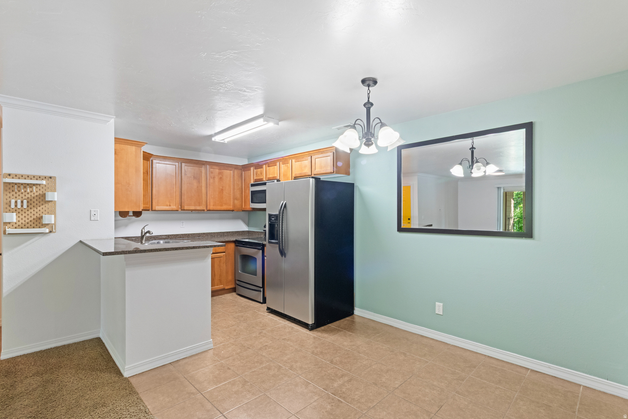 804 E CEDAR PINE CT #31, Millcreek, UT 84106 — photo 1