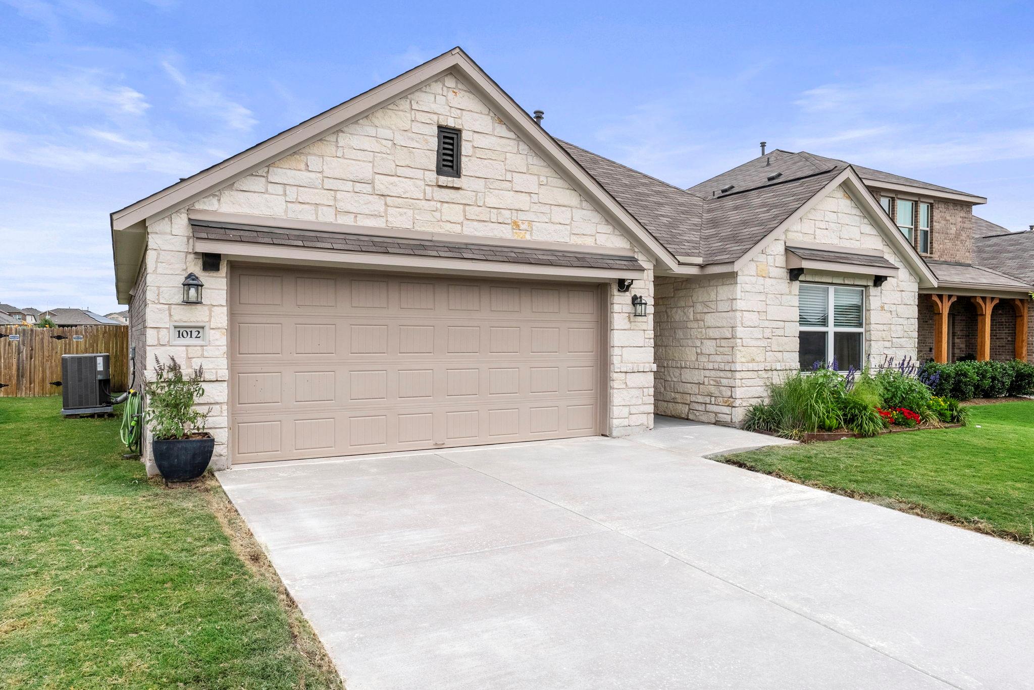 1012 San Marcos, Manor, TX 78653 — photo 1