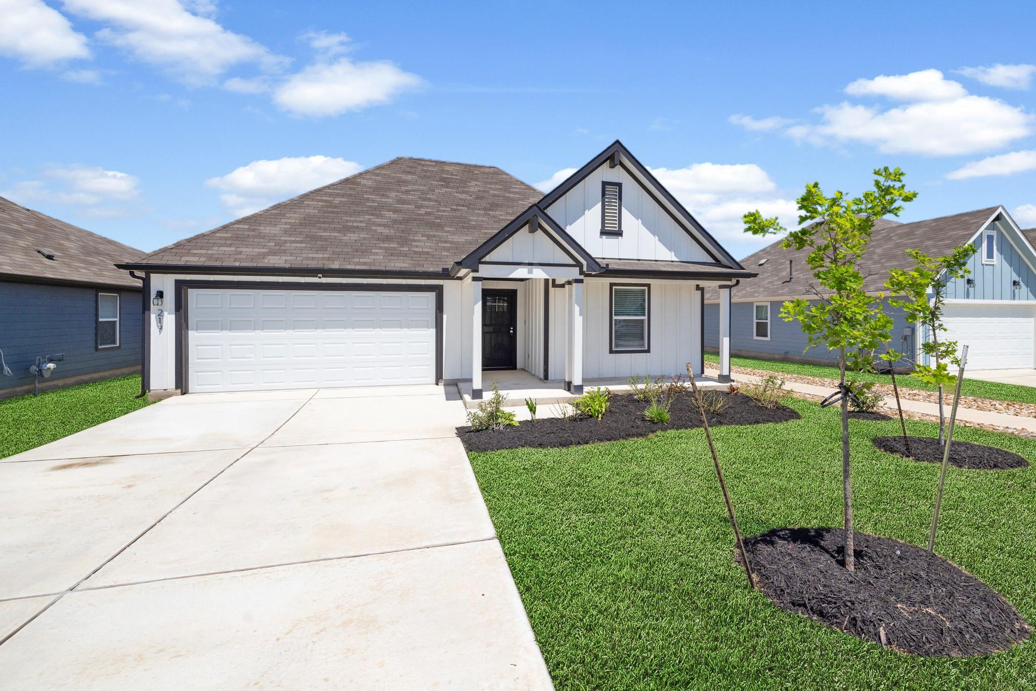 217 Sweetwater Creek, Hutto, TX 78634 — photo 1