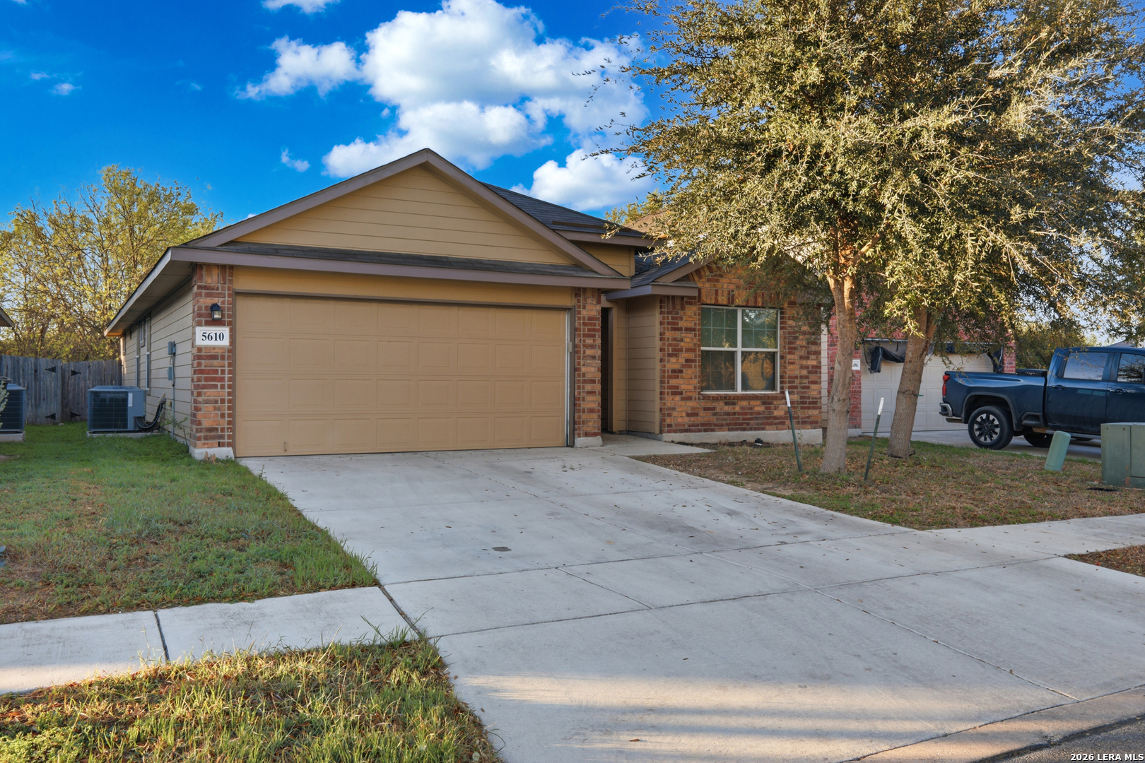 5610 Medina Farm, ,  78222 — photo 1