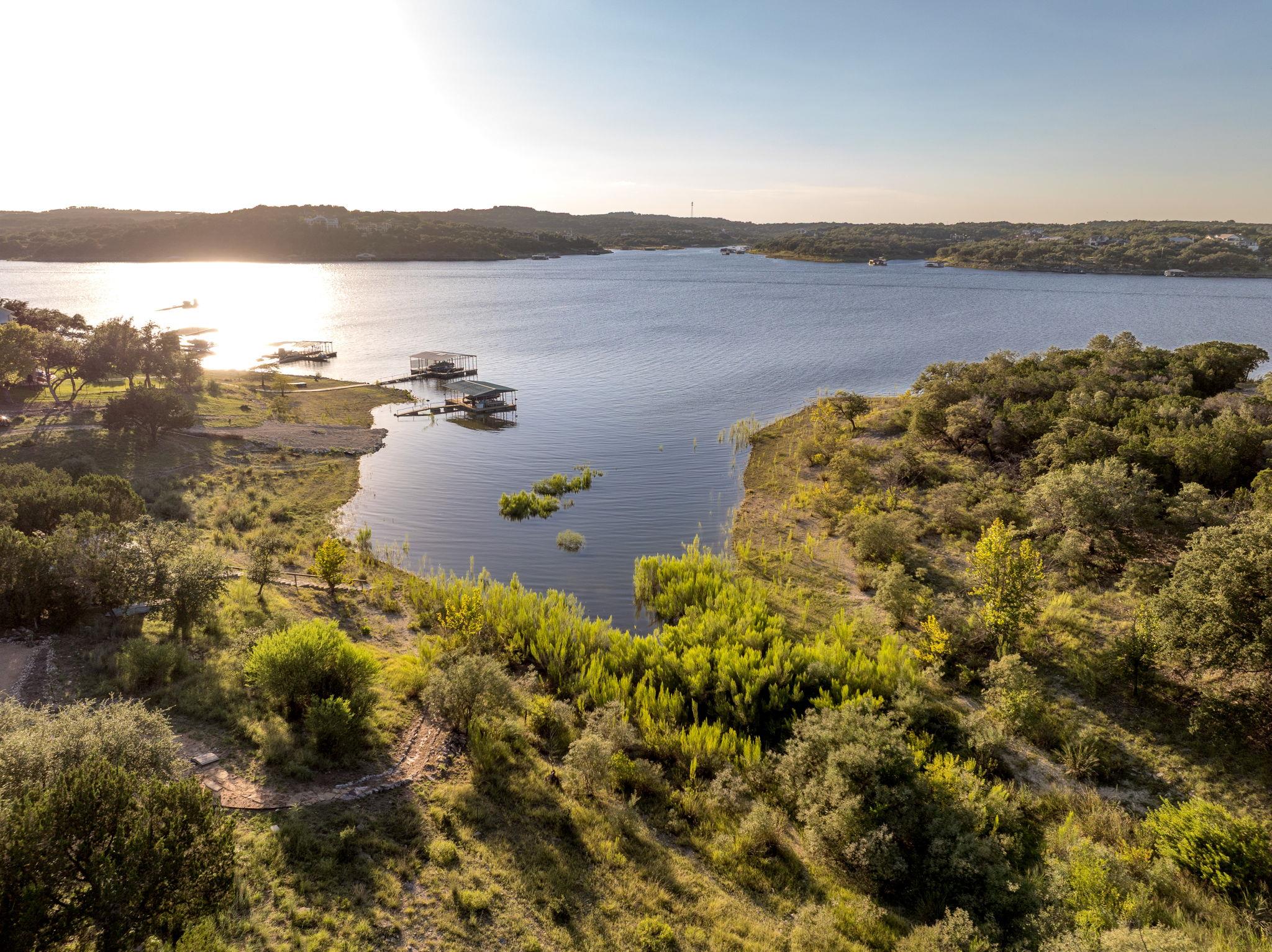 160 Lakefront, Point Venture, TX 78645 — photo 1