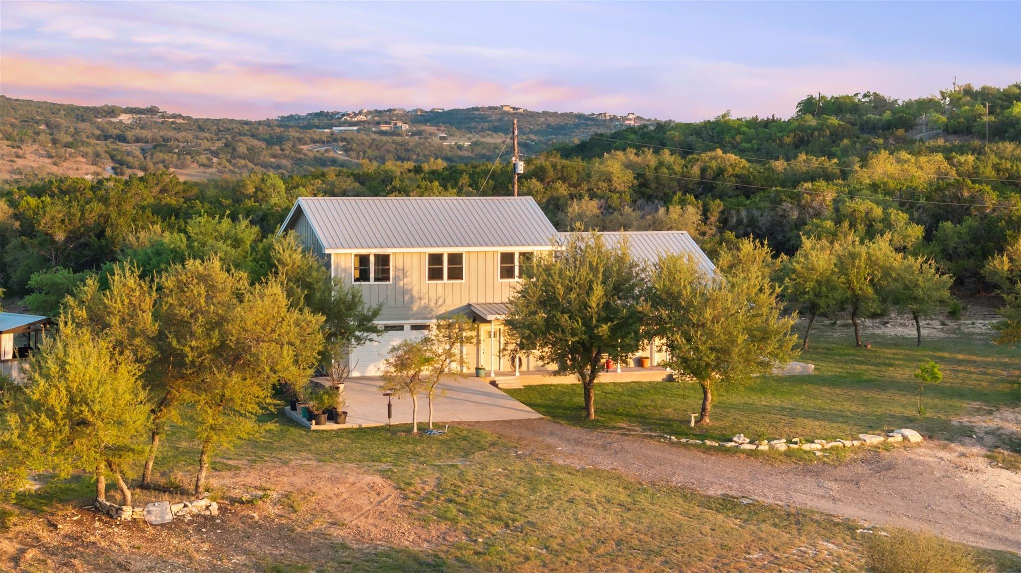2025 Cripple Creek Stage, Dripping Springs, TX 78620 — photo 1