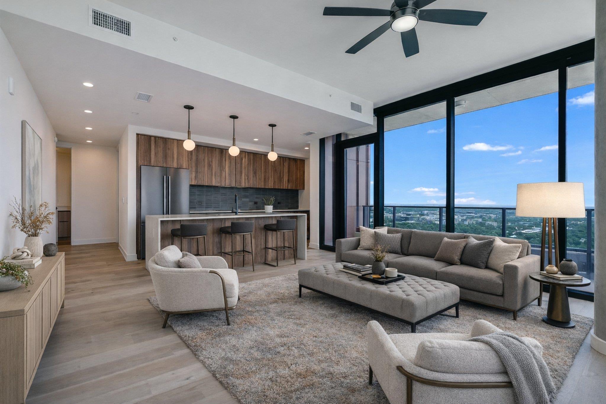 84 East, Austin, TX 78701 — photo 1