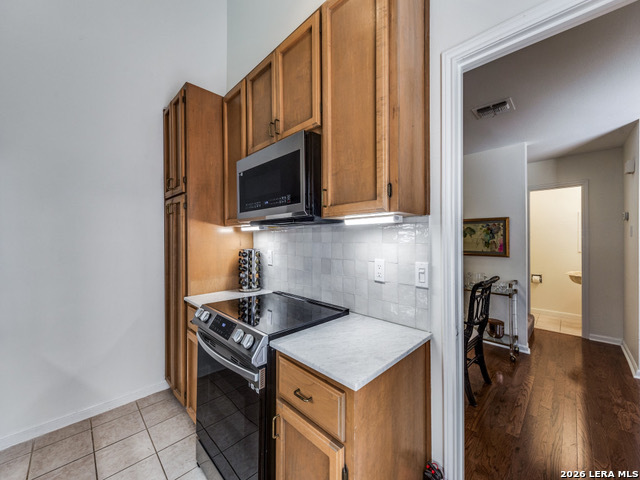 201 Craig Pl, ,  78212 — photo 1