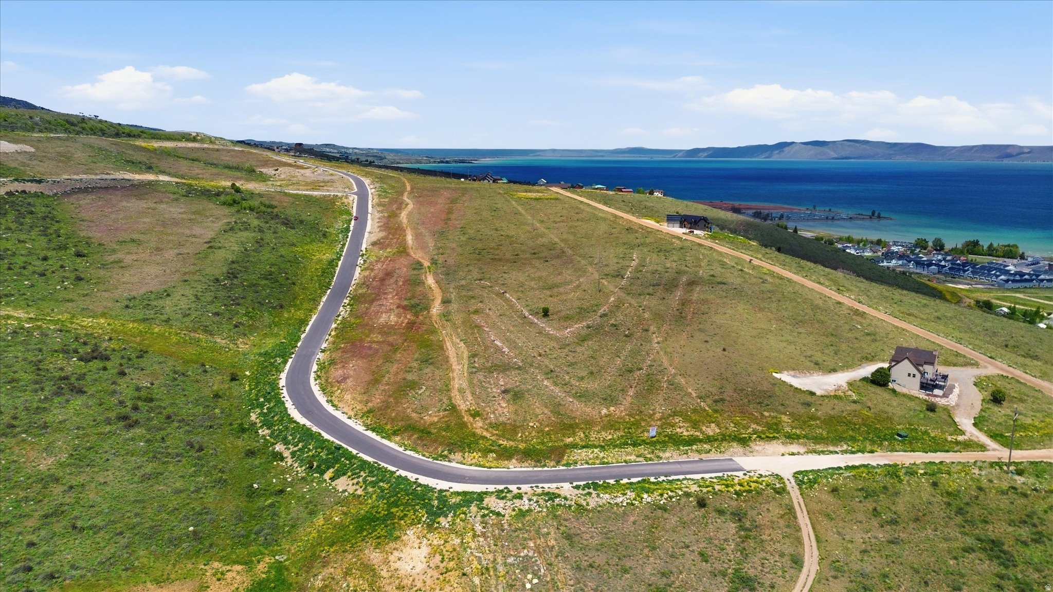 669 W ELK RIDGE RD, Garden City, UT 84028 — photo 1