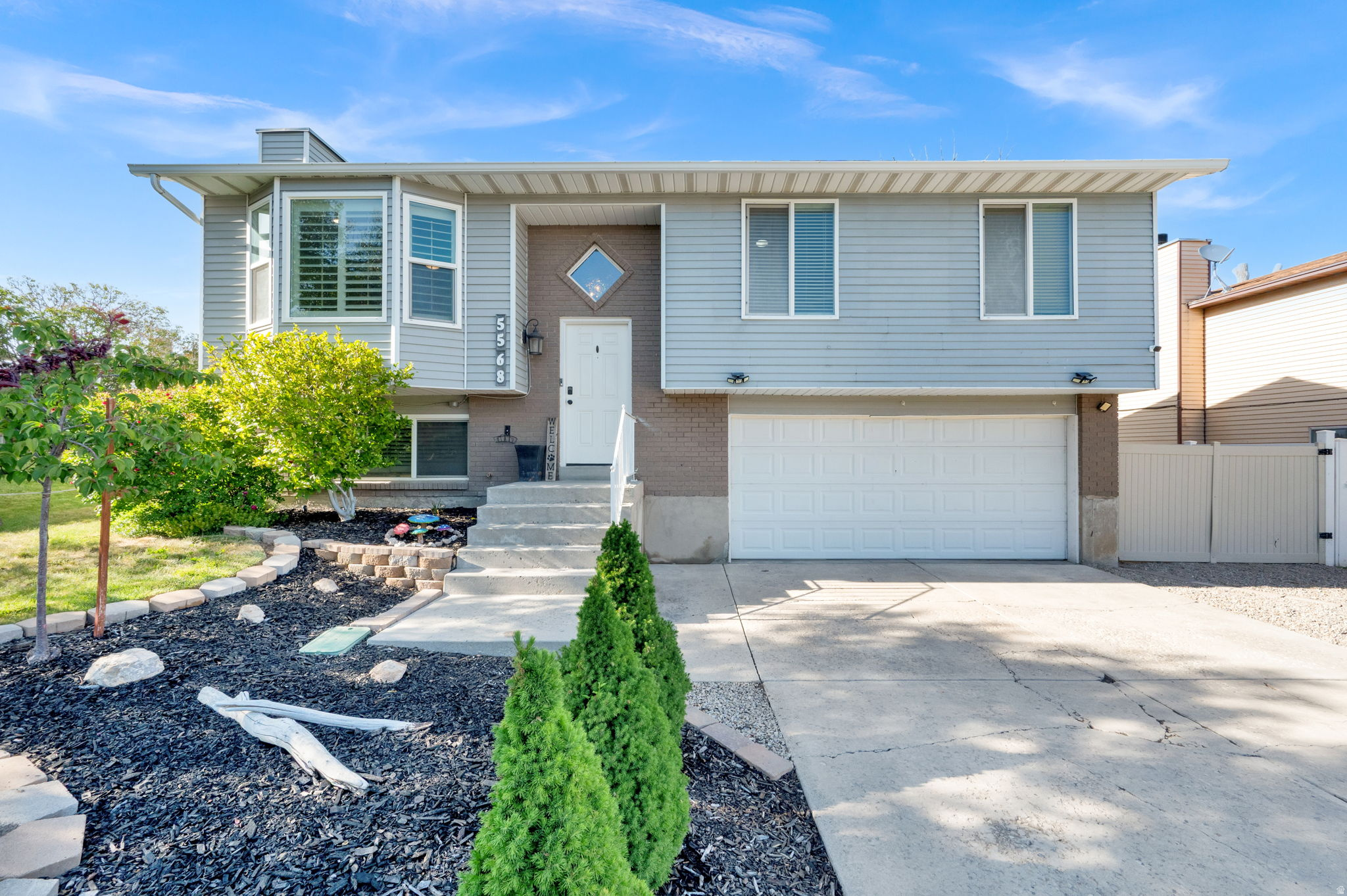 5568 W GOLDEN GATE CIR, West Jordan, UT 84081 — photo 1