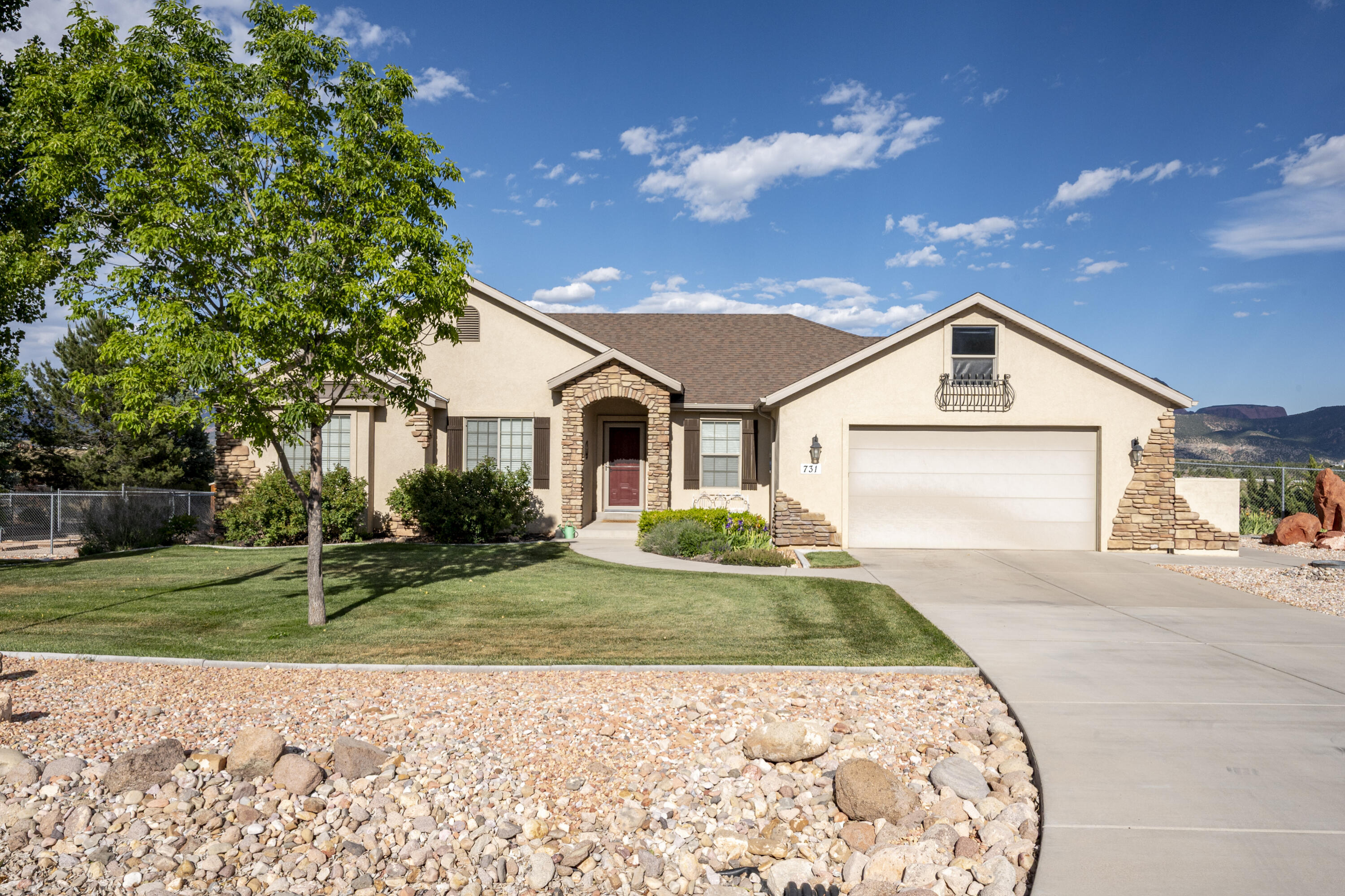 731 S 800 E, New Harmony, UT 84757 — photo 1