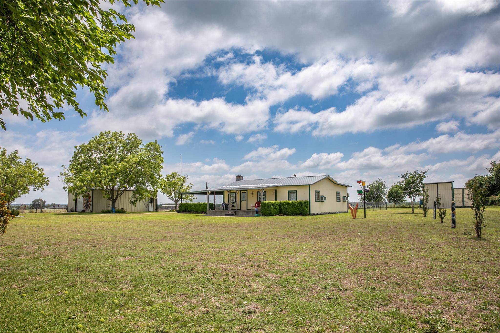 2603 McNelly