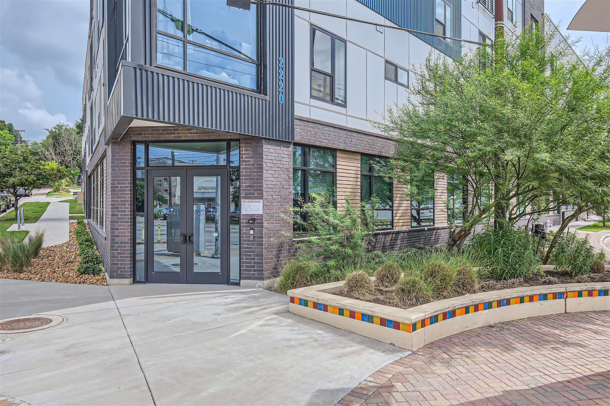 2220 Webberville, Austin, TX 78702 — photo 1