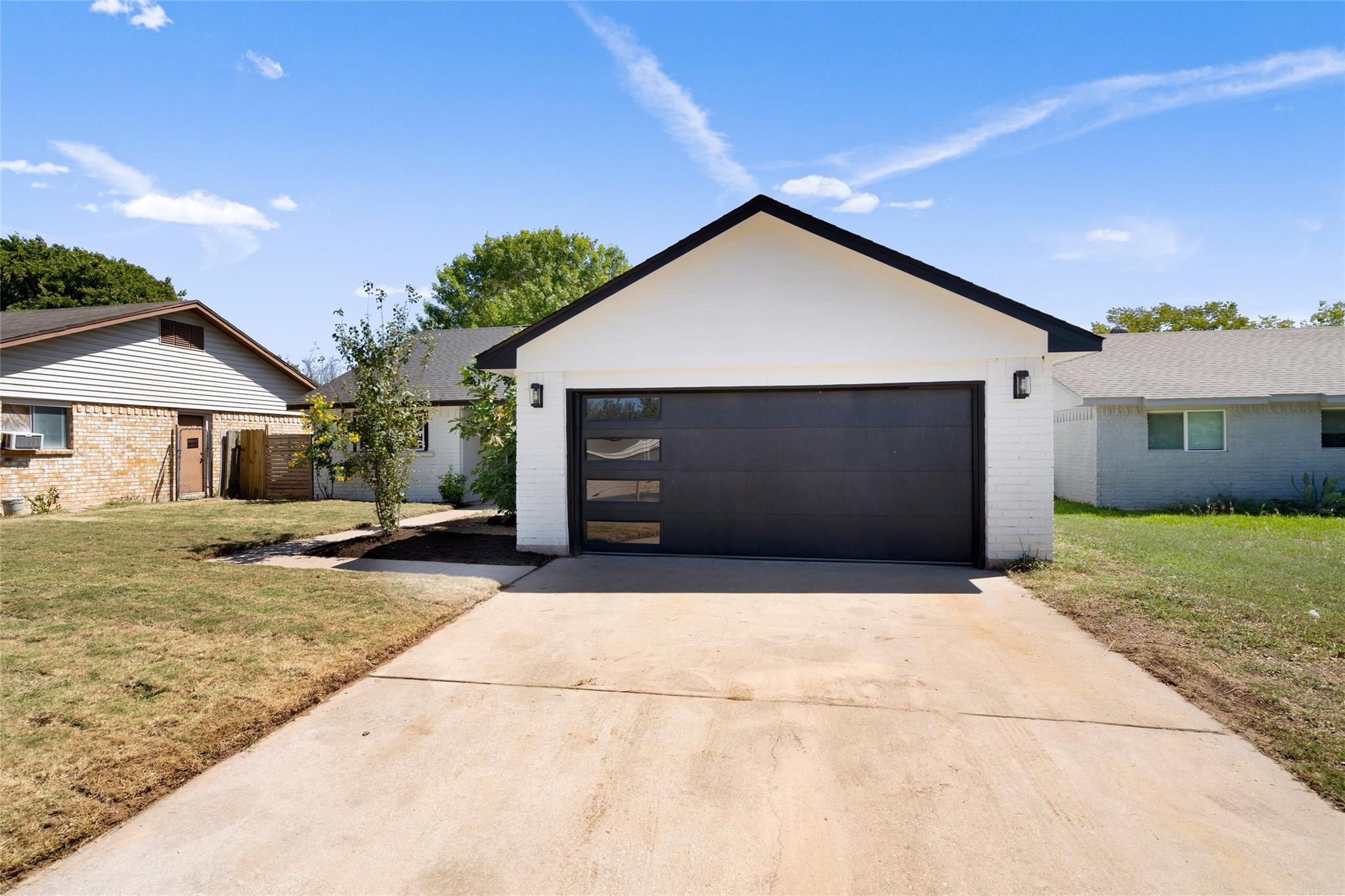 6901 Windrift, Austin, TX 78745 — photo 1