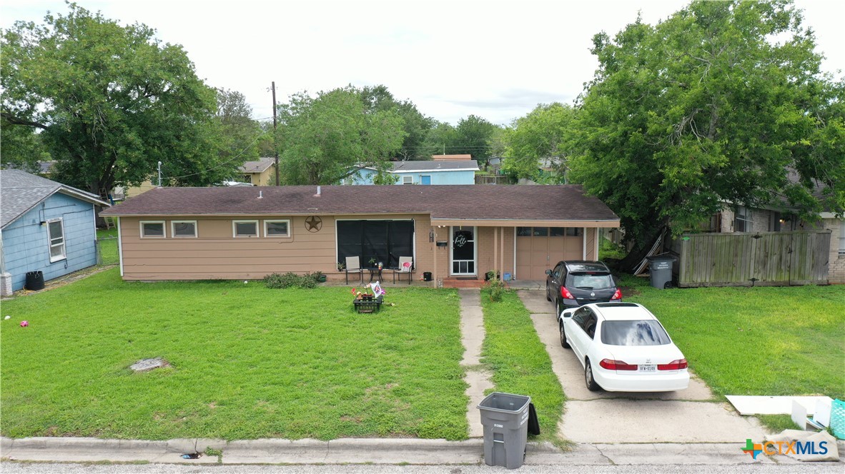 3303 Wildwood Street, Victoria, TX 77901 — photo 1