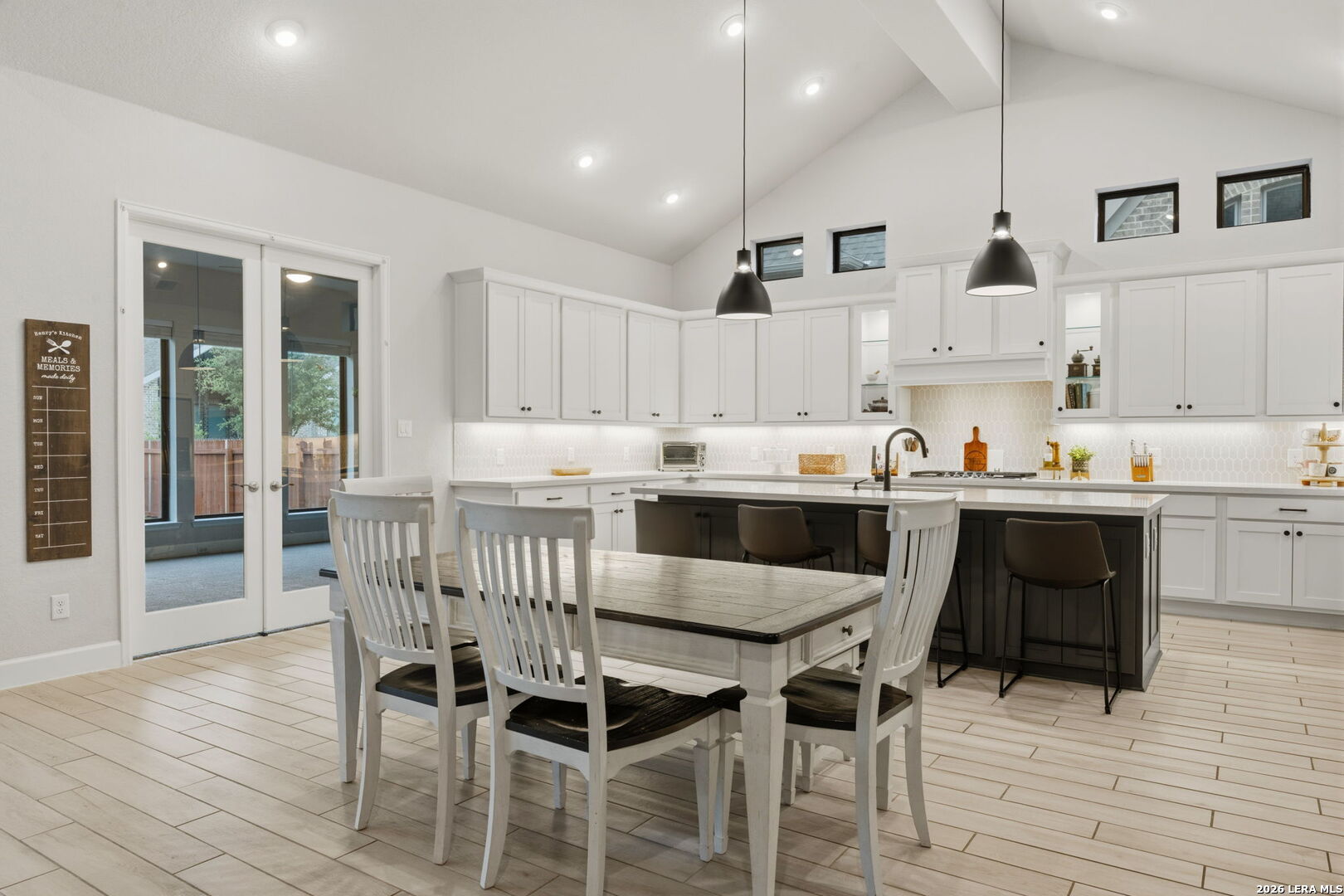 10006 SARAH PL, ,  78006 — photo 1