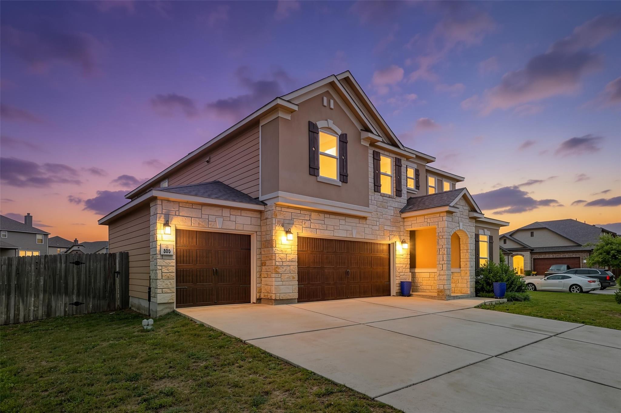 305 Kat Garnet, Kyle, TX 78640 — photo 1