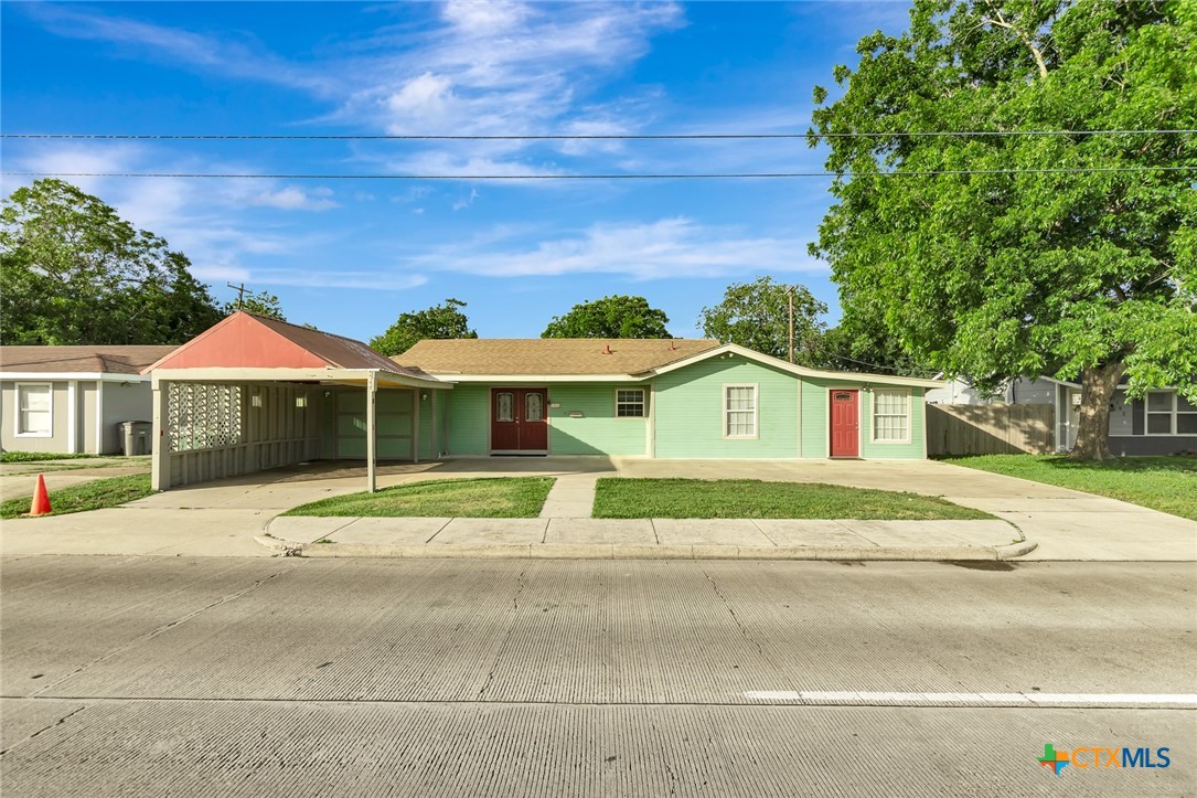 1504 Sam Houston Drive, Victoria, TX 77901 — photo 1