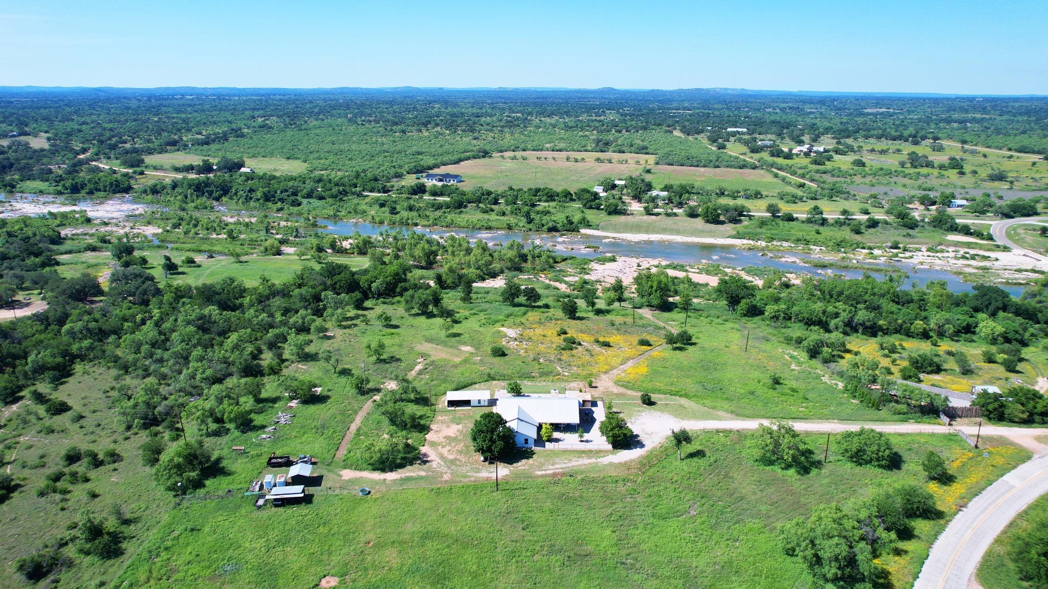 19811 Ranch Road 152, Llano, TX 78643 — photo 1