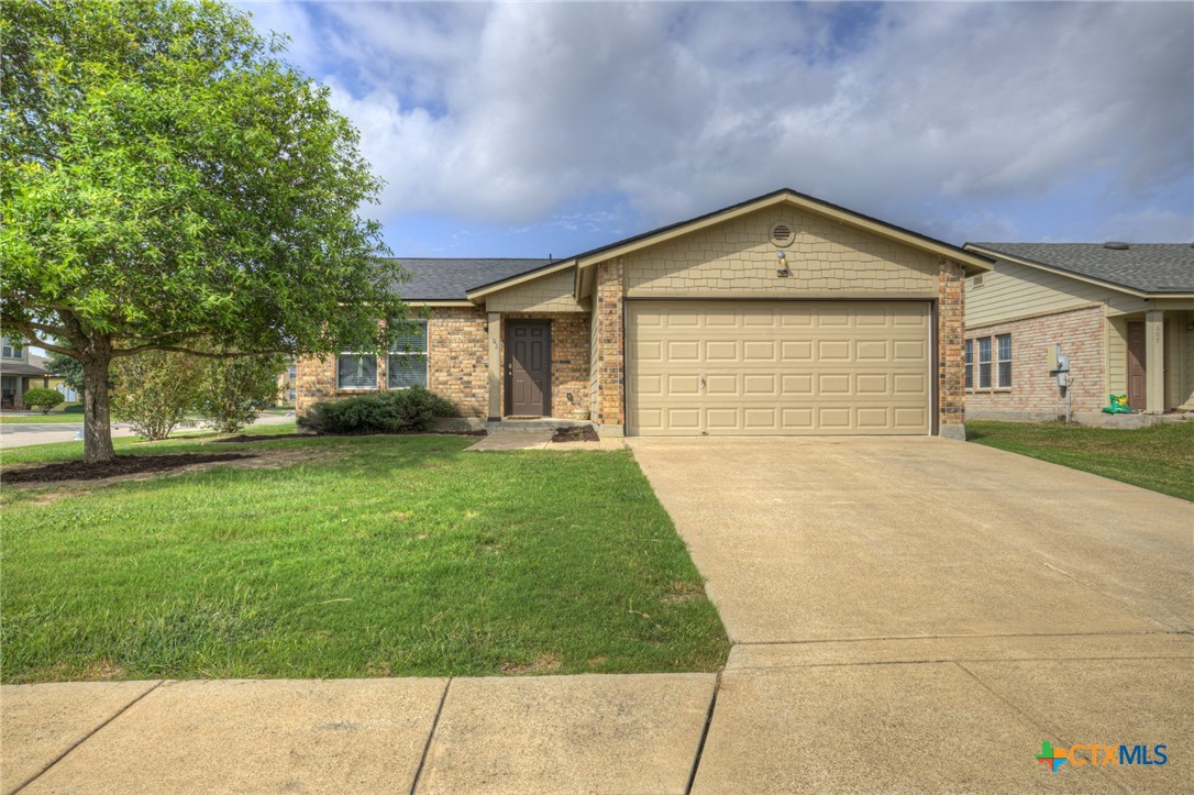 603 NW Crossing Drive, New Braunfels, TX 78130 — photo 1