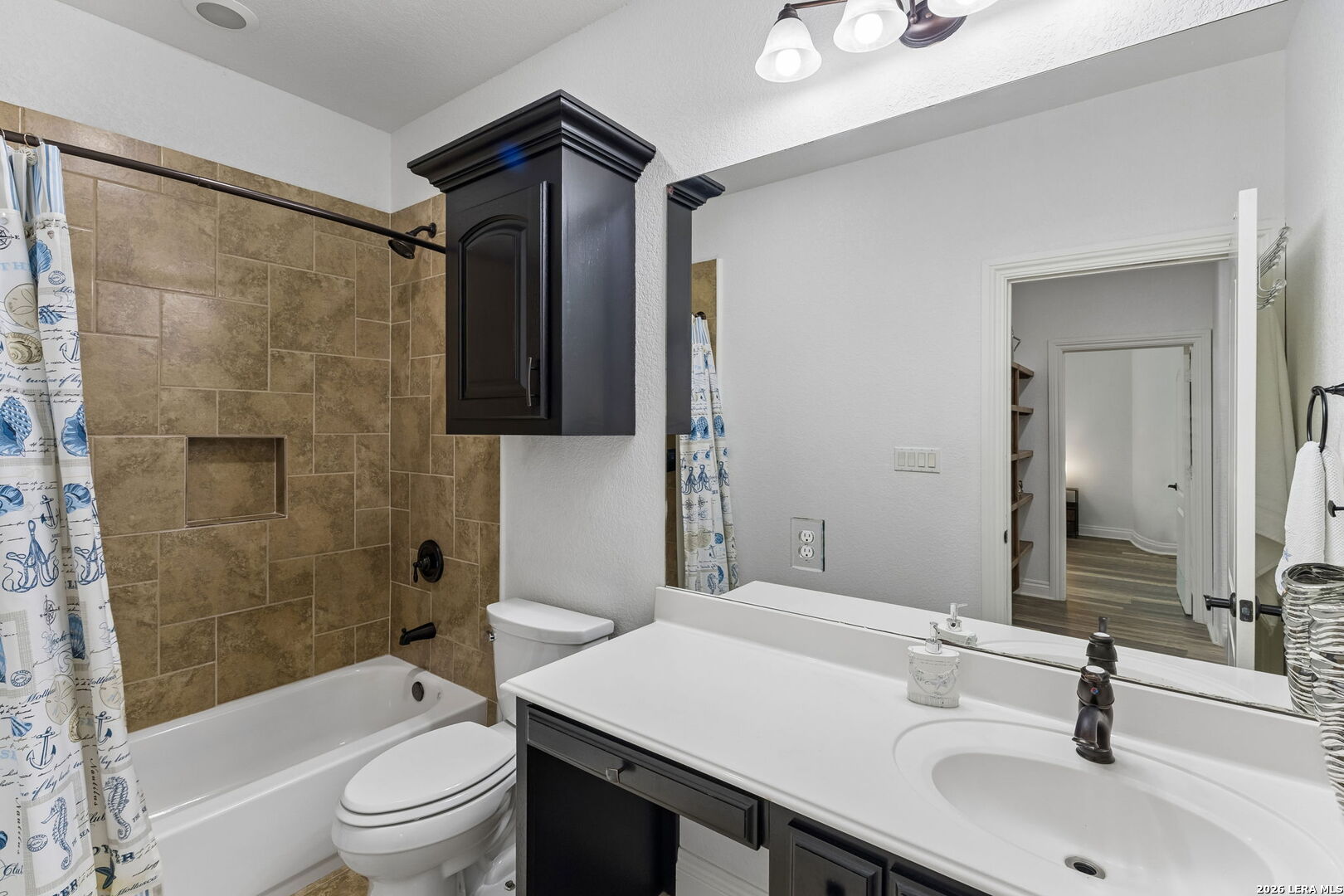 10 Kings Tower, , 78257 — photo 1