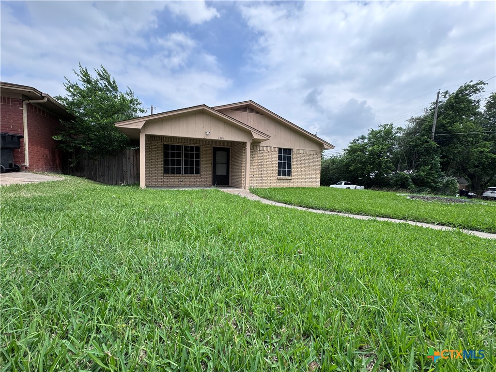 1301 N 10th Street, Temple, TX 76501 — photo 1
