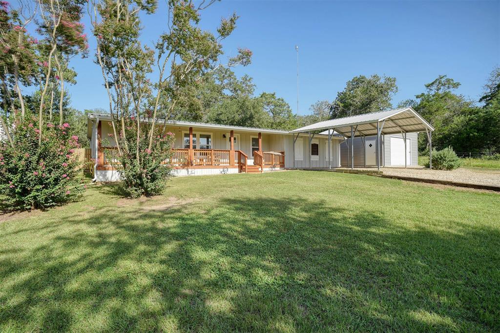 1217 Jones, Smithville, TX 78957 — photo 1