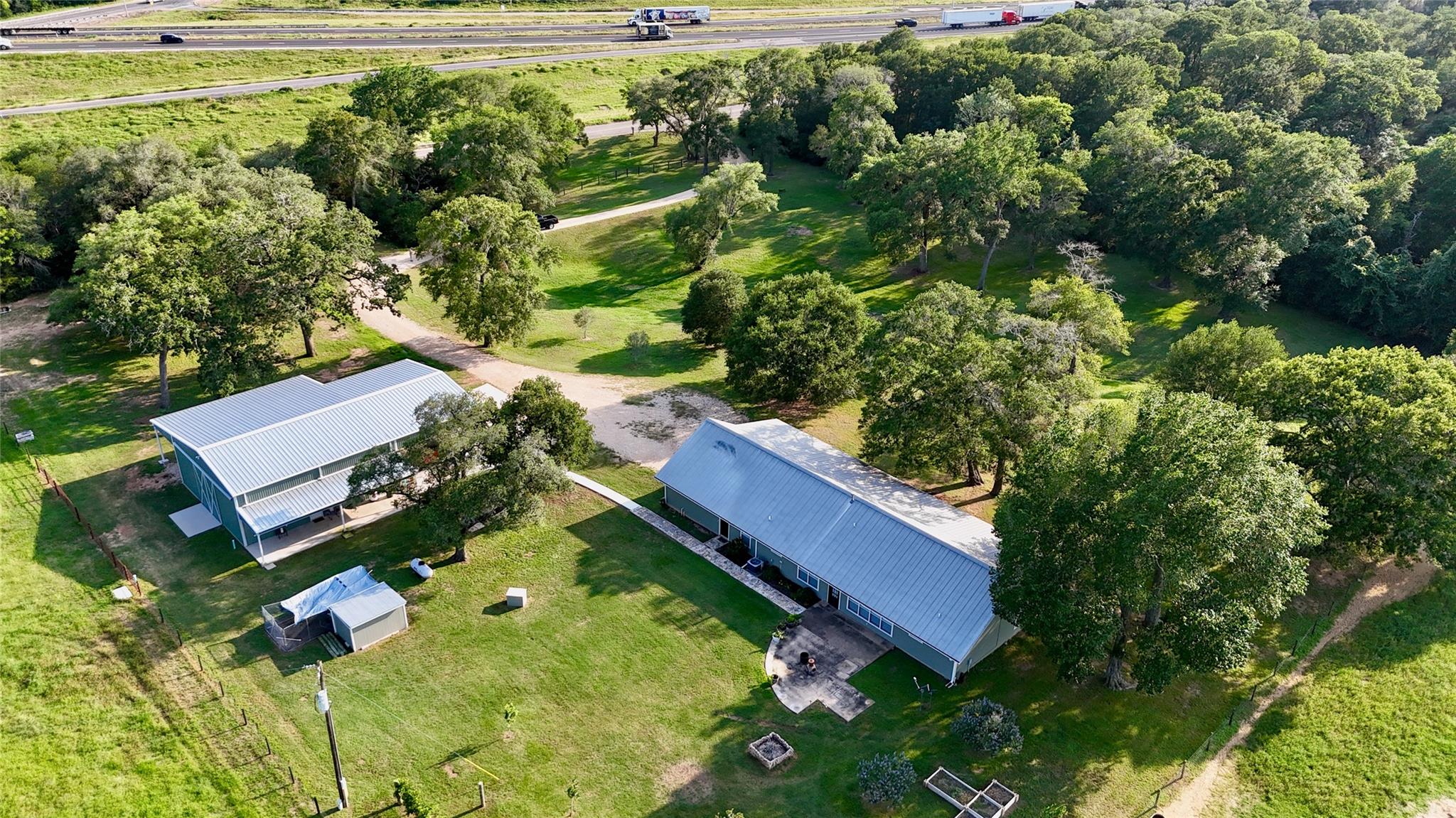 3545 I 10 Frontage, Schulenburg, TX 78956 — photo 1