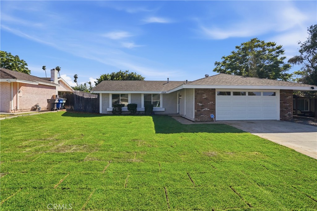 2924 Louisiana Place, Riverside, CA 92506 — photo 1