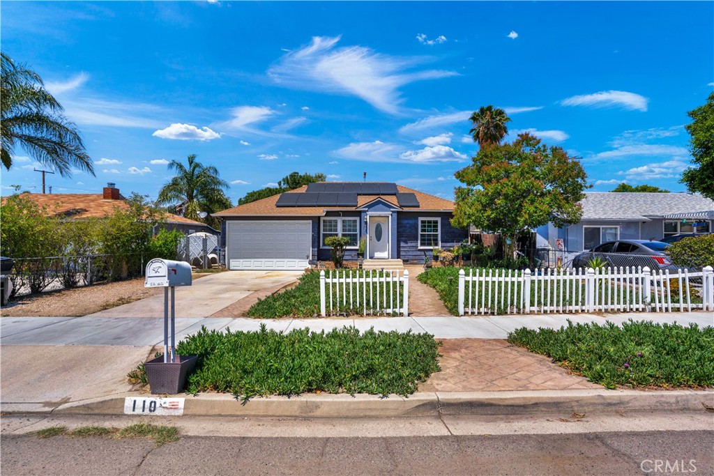 110 Elmwood, Hemet, CA 92543 — photo 1