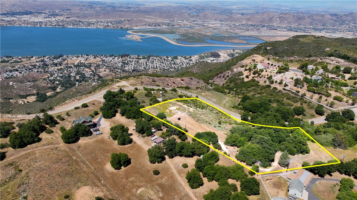 34561 S Main Divide, Lake Elsinore, CA 92530 — photo 1