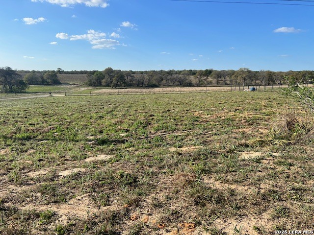 701 Sunrise Ln, La Vernia, TX 78121 — photo 1