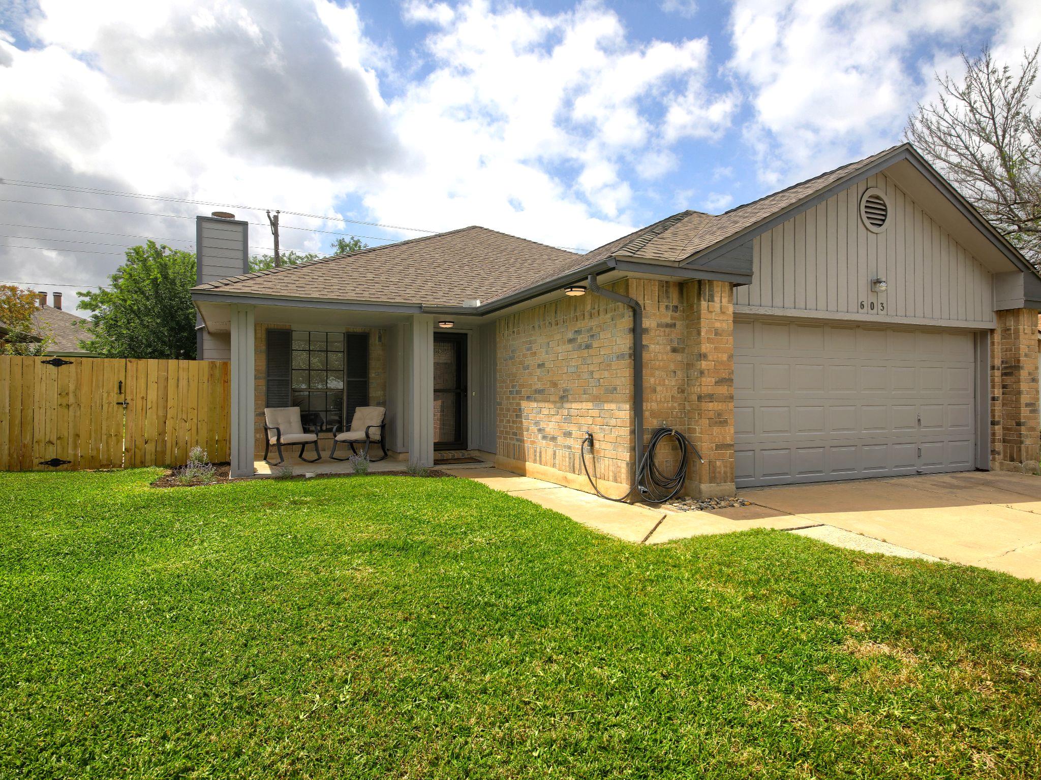 603 Saunders, Round Rock, TX 78664 — photo 1