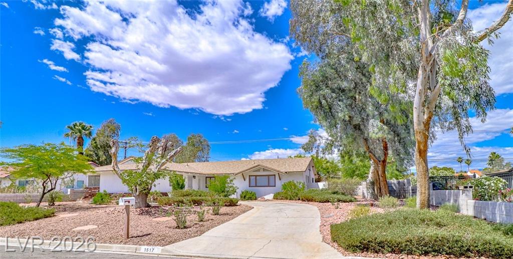 1517 Bryn Mawr Avenue, Las Vegas, NV 89102 — photo 1