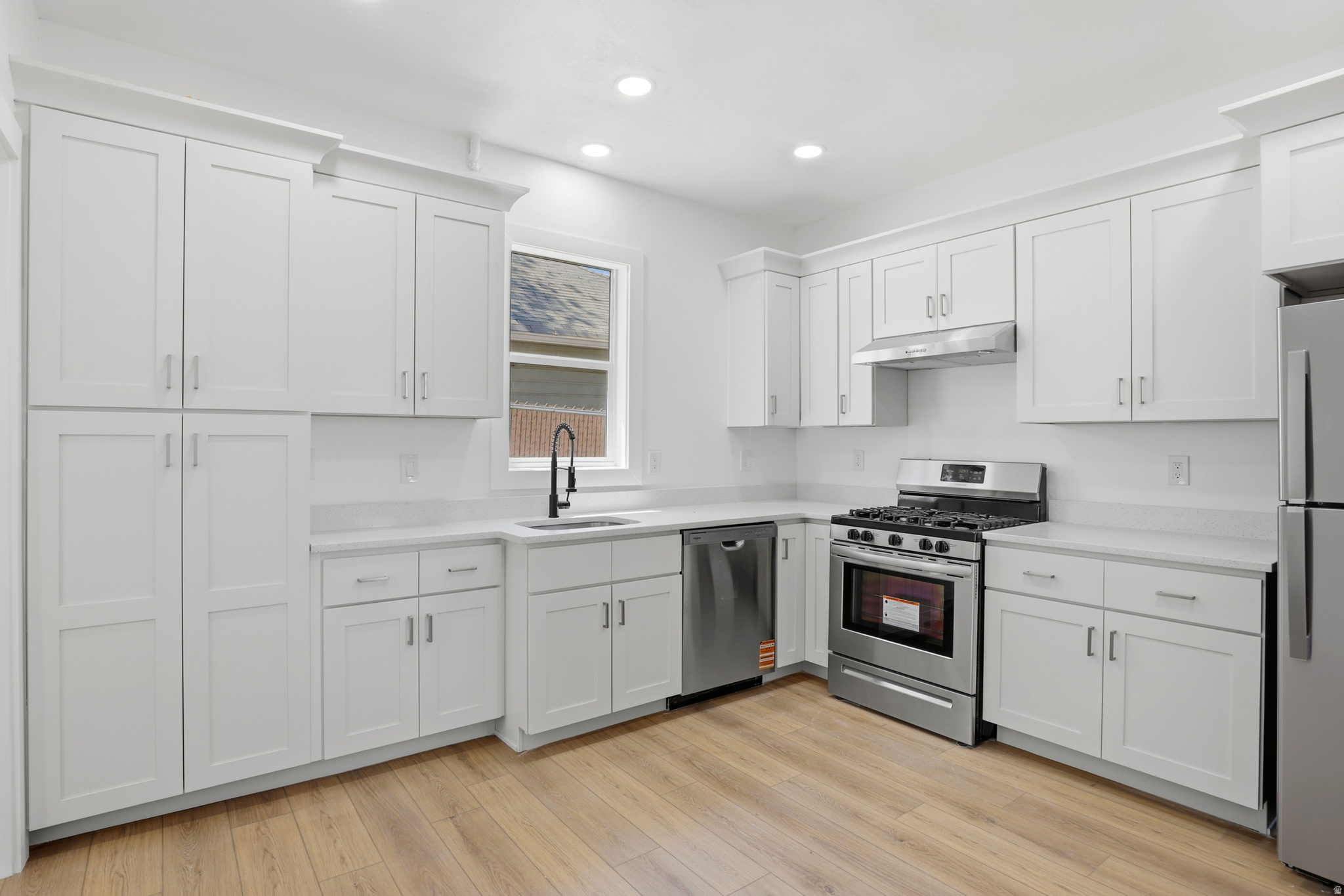 823 S 1000 E, Salt Lake City, UT 84102 — photo 1